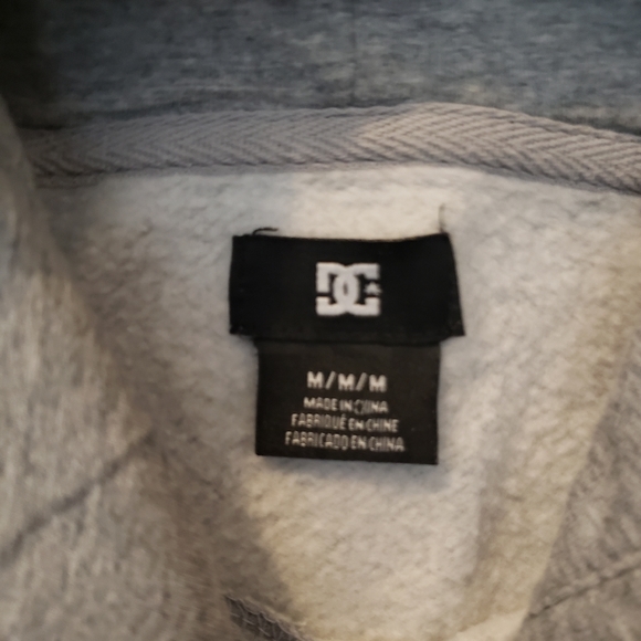 DC Shoes Co USA Defy Convention Pullover Hoodie - Picture 3 of 5